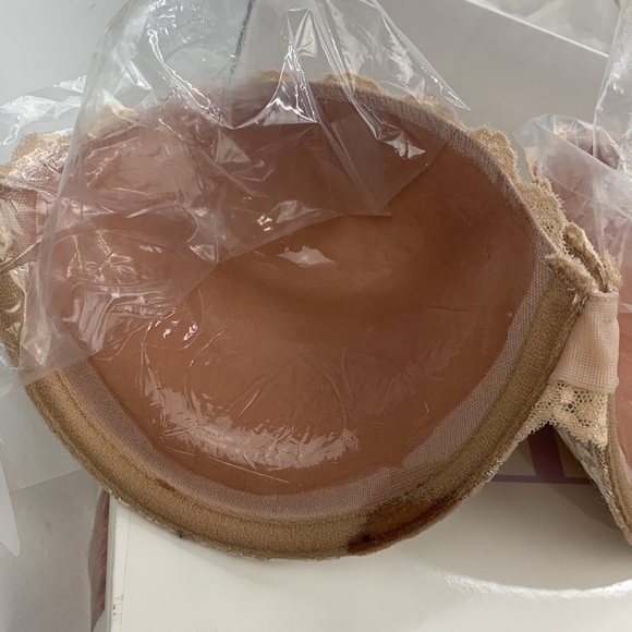 Strapless Backless Bra with body adhesive  Nude Lace Padded Size C Cup Underwire - Picture 4 of 10